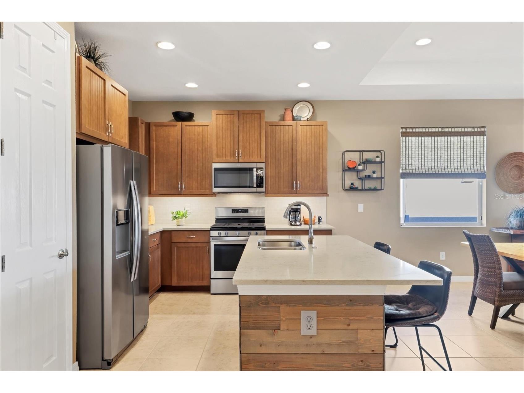 7525 Alumni Trail Sarasota FL 34243 A4679147 image16