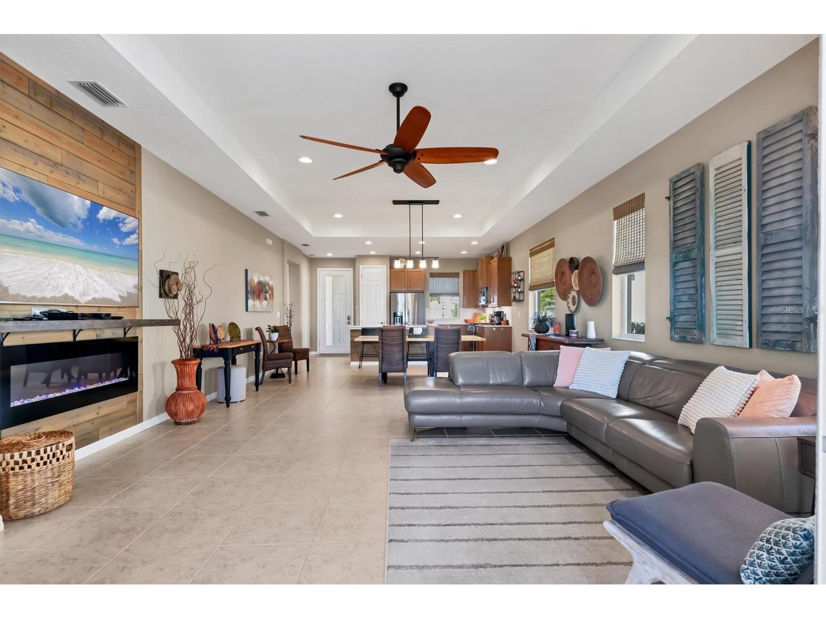 7525 Alumni Trail Sarasota FL 34243 A4679147 image2