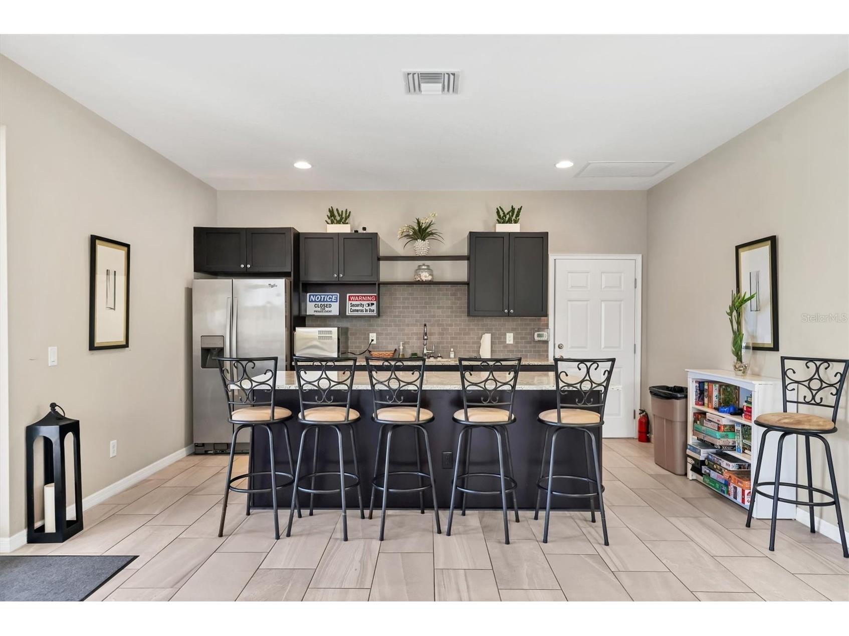 7525 Alumni Trail Sarasota FL 34243 A4679147 image45