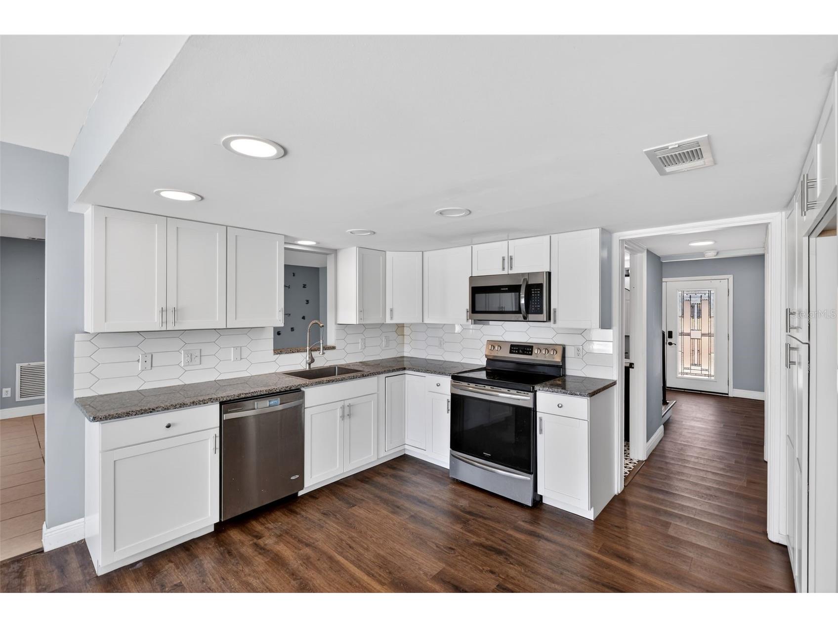 7525 E Applewood Drive Inverness FL 34450 TB8480857 image19