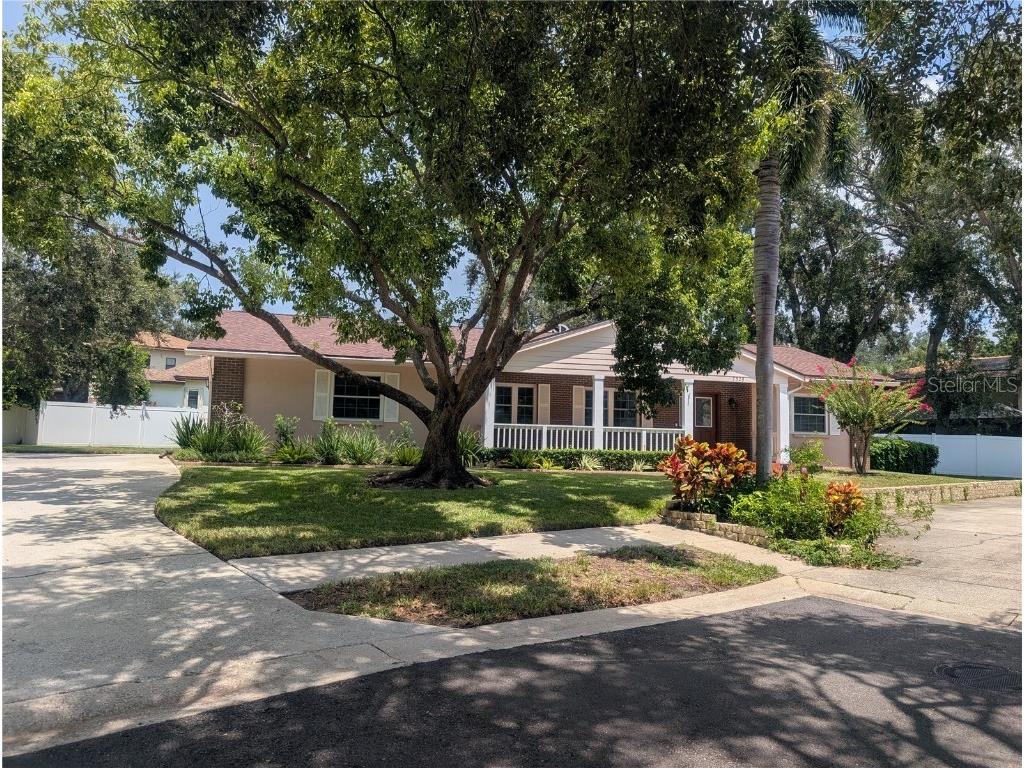 7525 Pescador Place Seminole FL 33772 TB8426656 image1