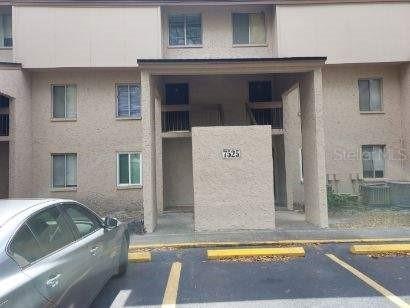 7525 Pitch Pine Circle #D Tampa FL 33617 T3505553 image1