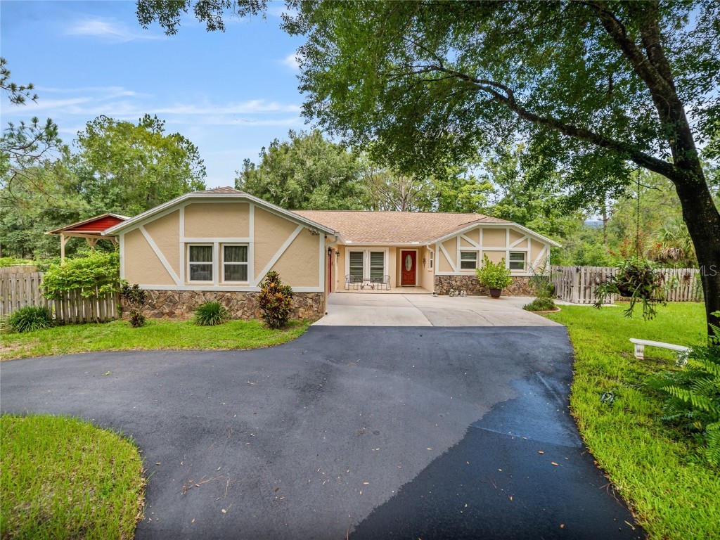 7525 Thunderhead Street Wesley Chapel FL 33544 T3543130 image1