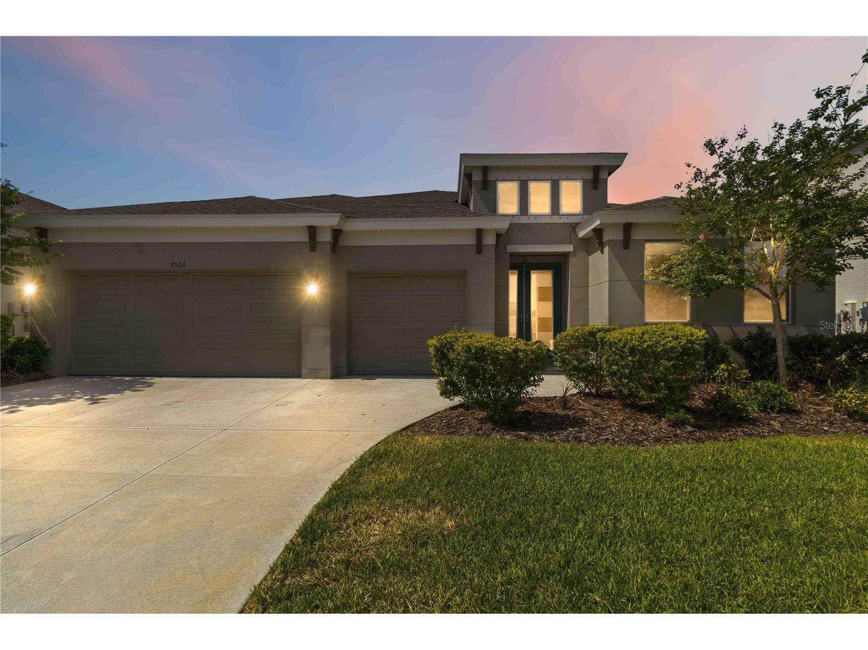 7526 Paradiso Drive Apollo Beach FL 33572 TB8523704 image1