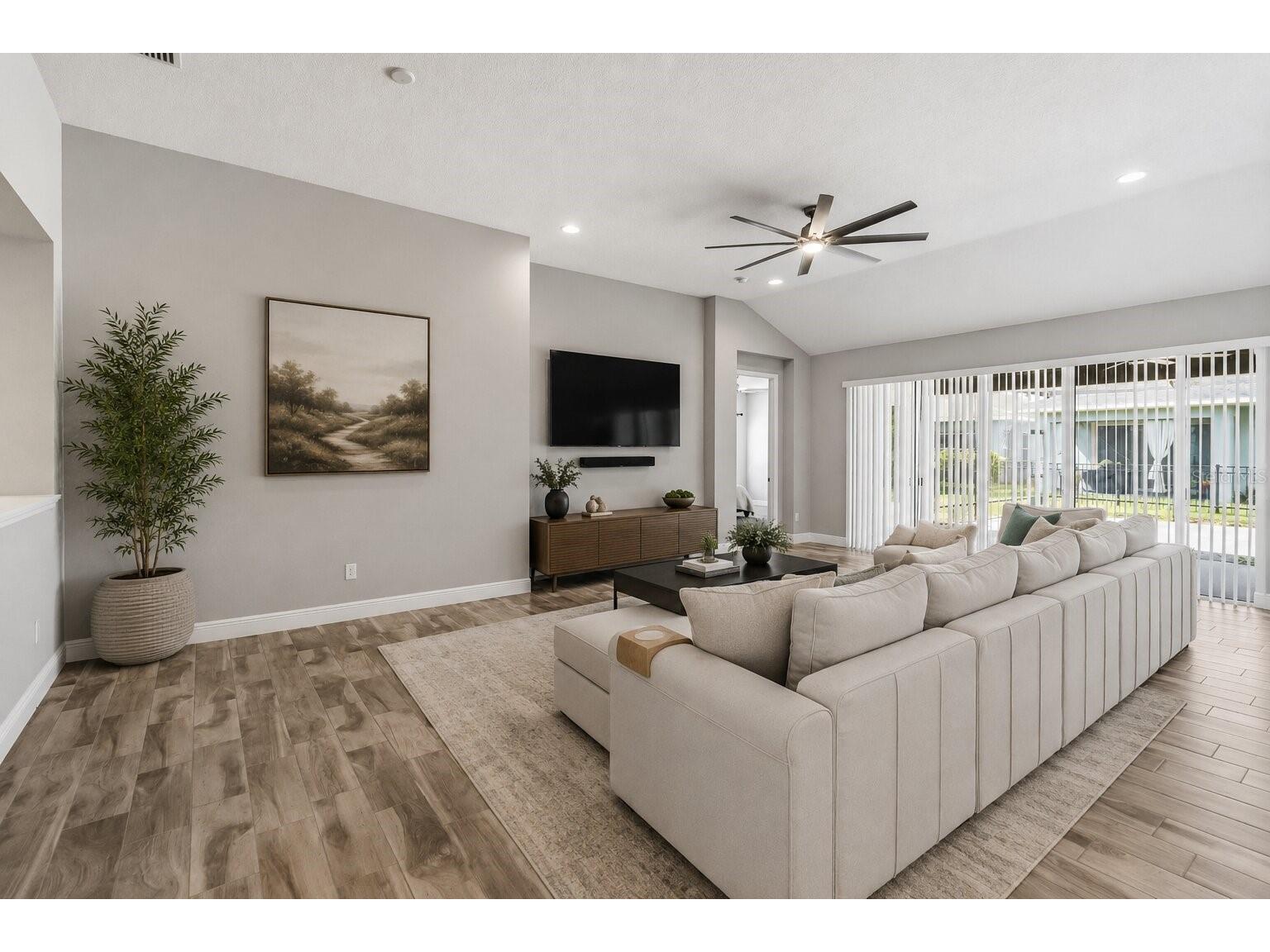 7526 Paradiso Drive Apollo Beach FL 33572 TB8523704 image6