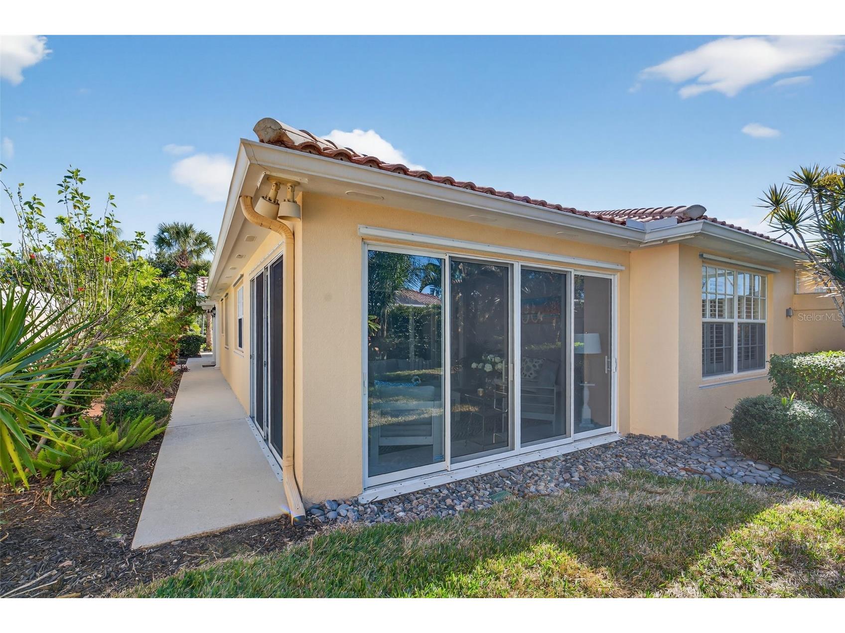 7526 Quinto Drive Sarasota FL 34238 A4679786 image36