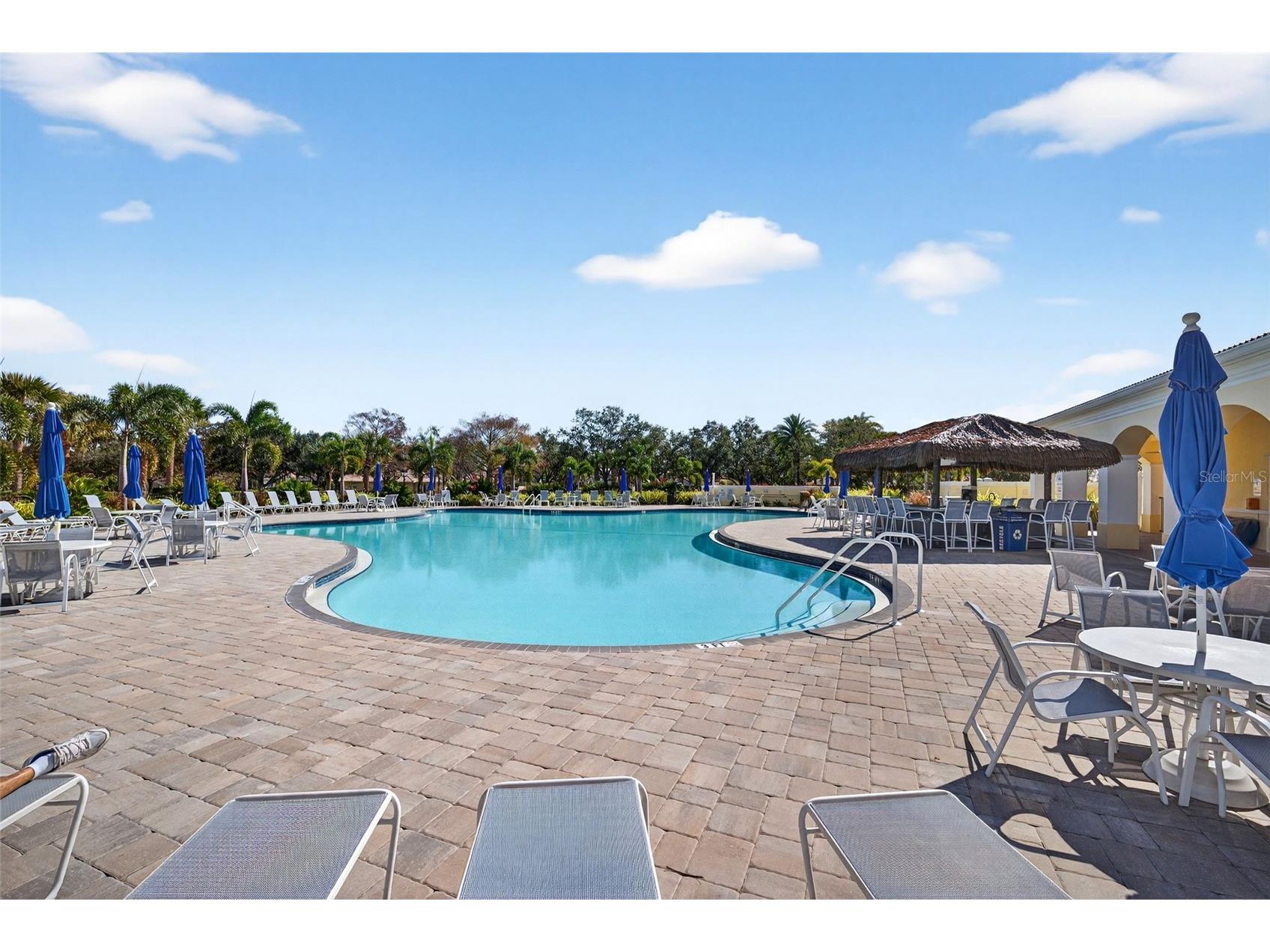 7526 Quinto Drive Sarasota FL 34238 A4679786 image40