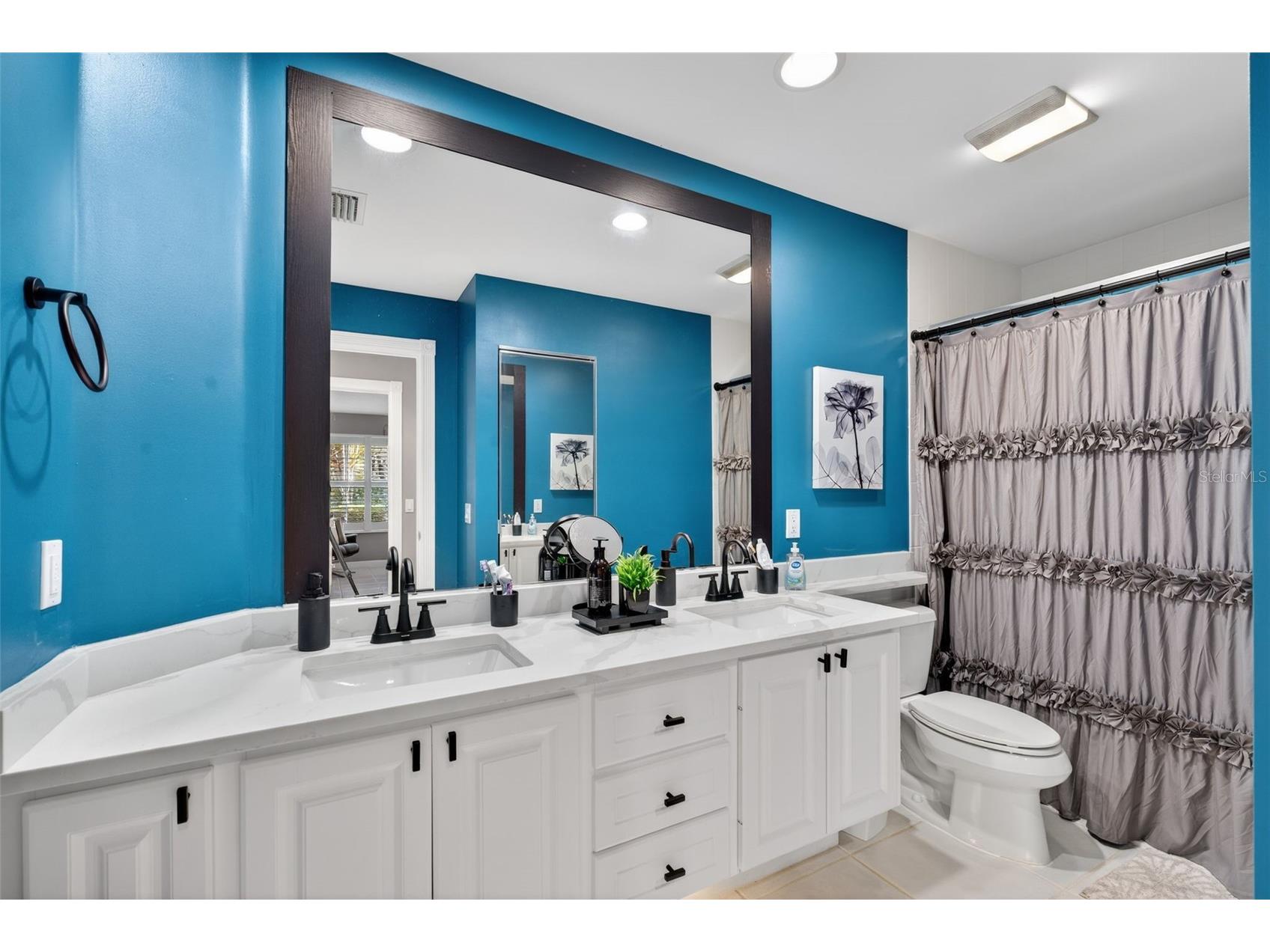 7526 Quinto Drive Sarasota FL 34238 A4679786 image6