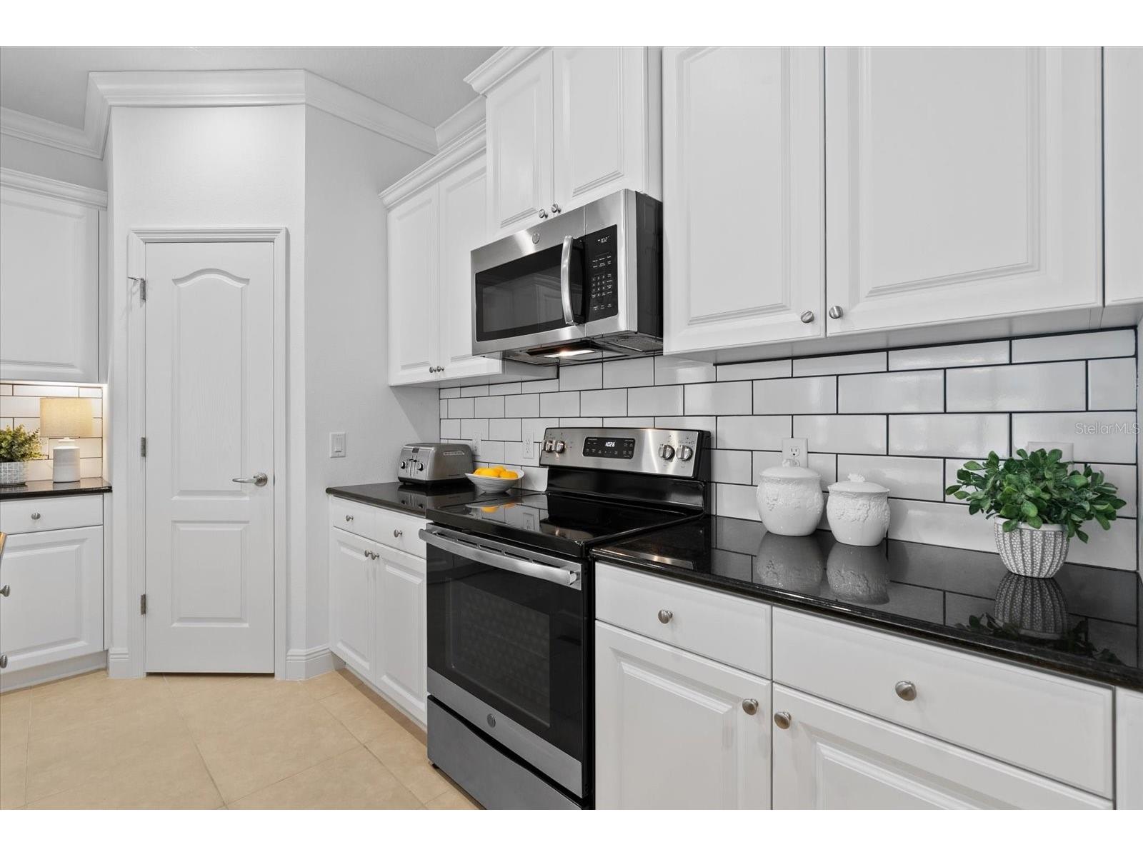 7526 Ridgelake Circle Bradenton FL 34203 A4691043 image11