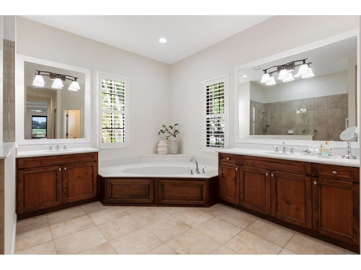 7527 Greystone Street Lakewood Ranch FL 34202 A4692043 image29