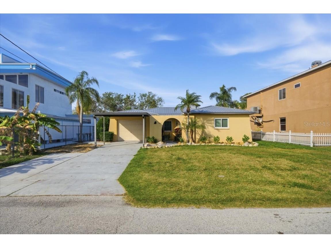 7527 Hatteras Drive Hudson FL 34667 W7881202 image1