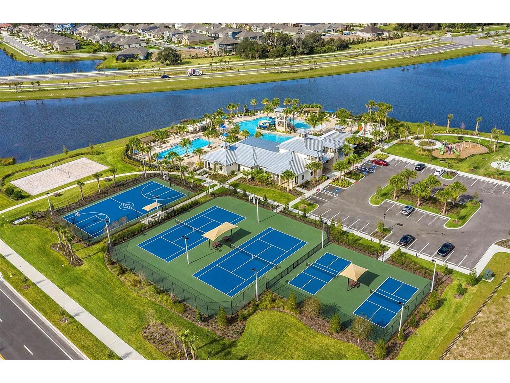 7527 Lantern Park Avenue Apollo Beach FL 33572 TB8523585 image32