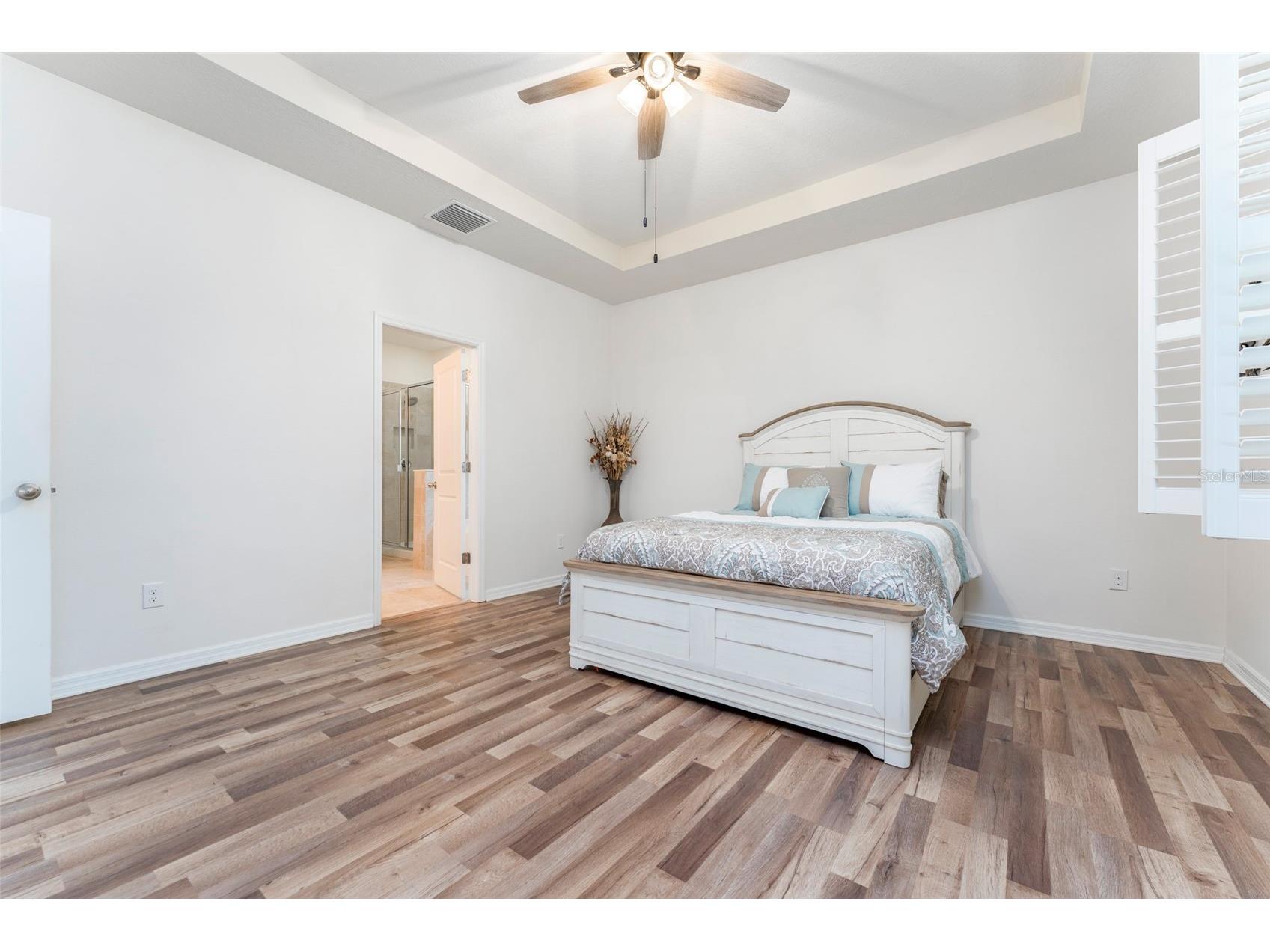 7527 Lantern Park Avenue Apollo Beach FL 33572 TB8523585 image9