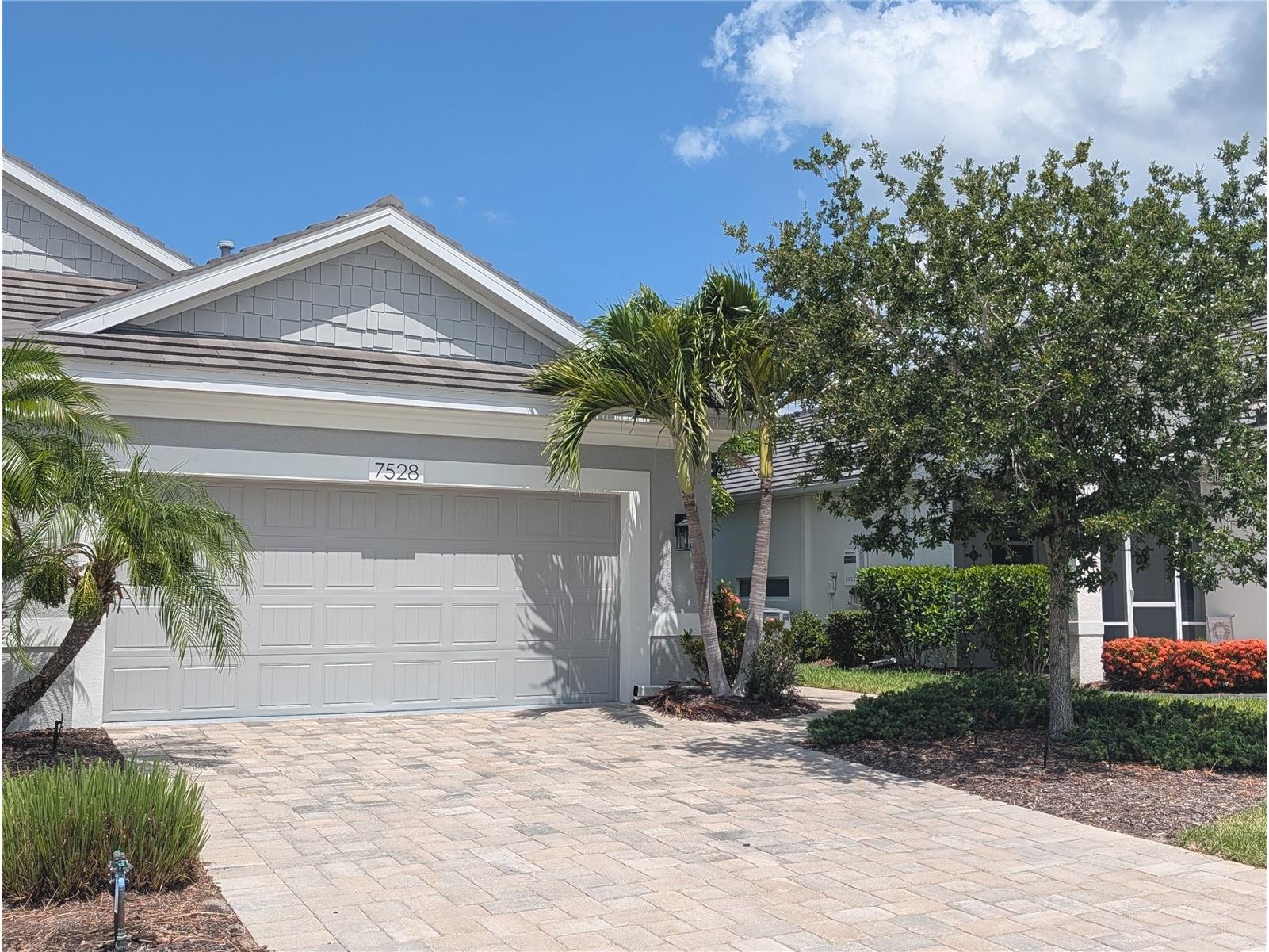 7528 Alumni Trail Sarasota FL 34243 A4698415 image1