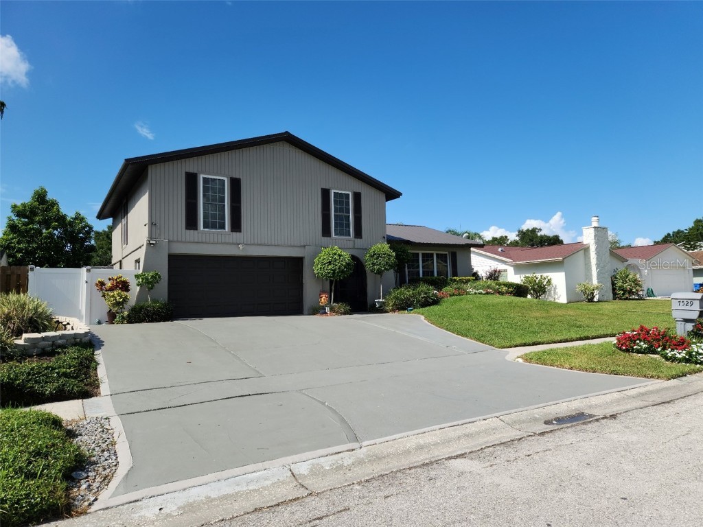 7529 Clearview Drive Tampa FL 33634 T3473492 image1
