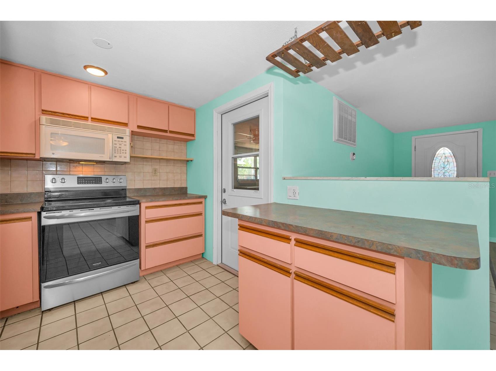 7529 Redcoat Avenue Port Richey FL 34668 TB8504263 image16