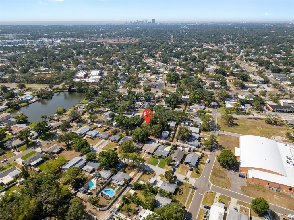 753 63rd Avenue N Saint Petersburg FL 33702 TB8383286 image2