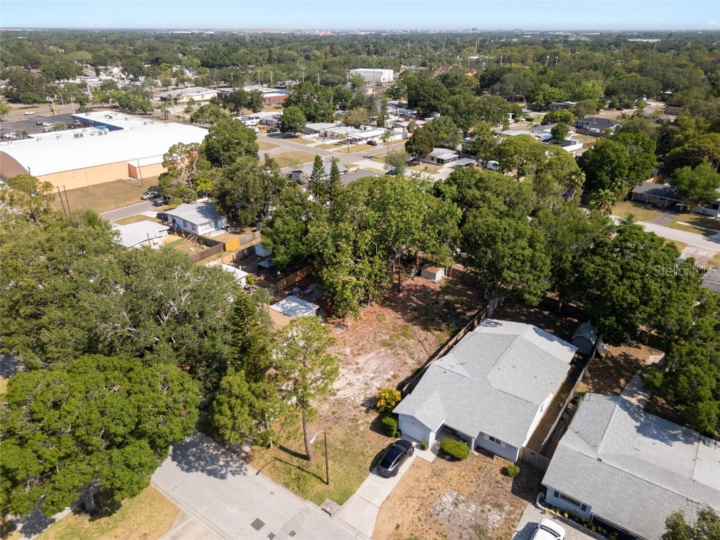 753 63rd Avenue N Saint Petersburg FL 33702 TB8383286 image9