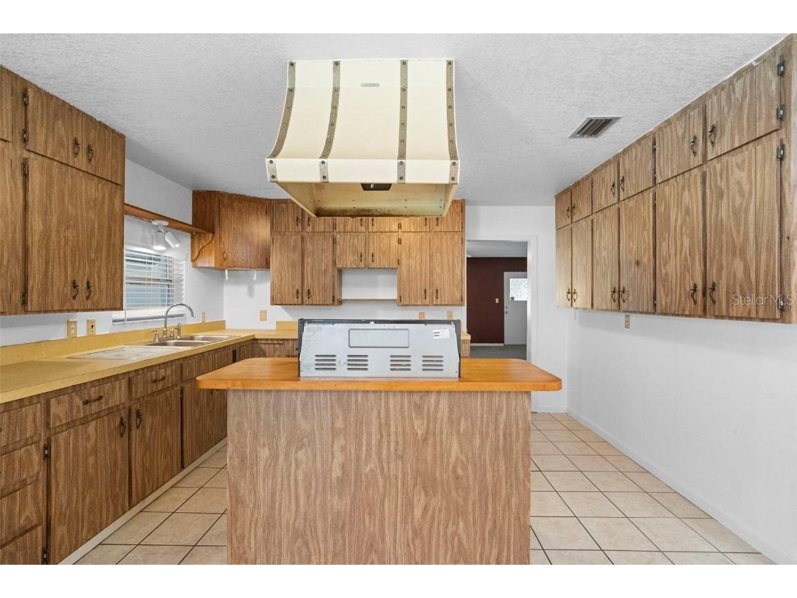 753 Glenwood Rd Deland FL 32720 V4944556 image7