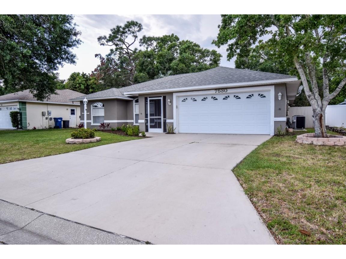 7530 42nd Court E Sarasota FL 34243 A4566799 image1