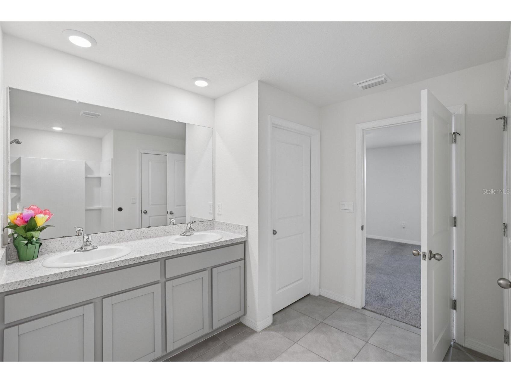 7530 Broad Pointe Drive Zephyrhills FL 33540 O6400515 image25