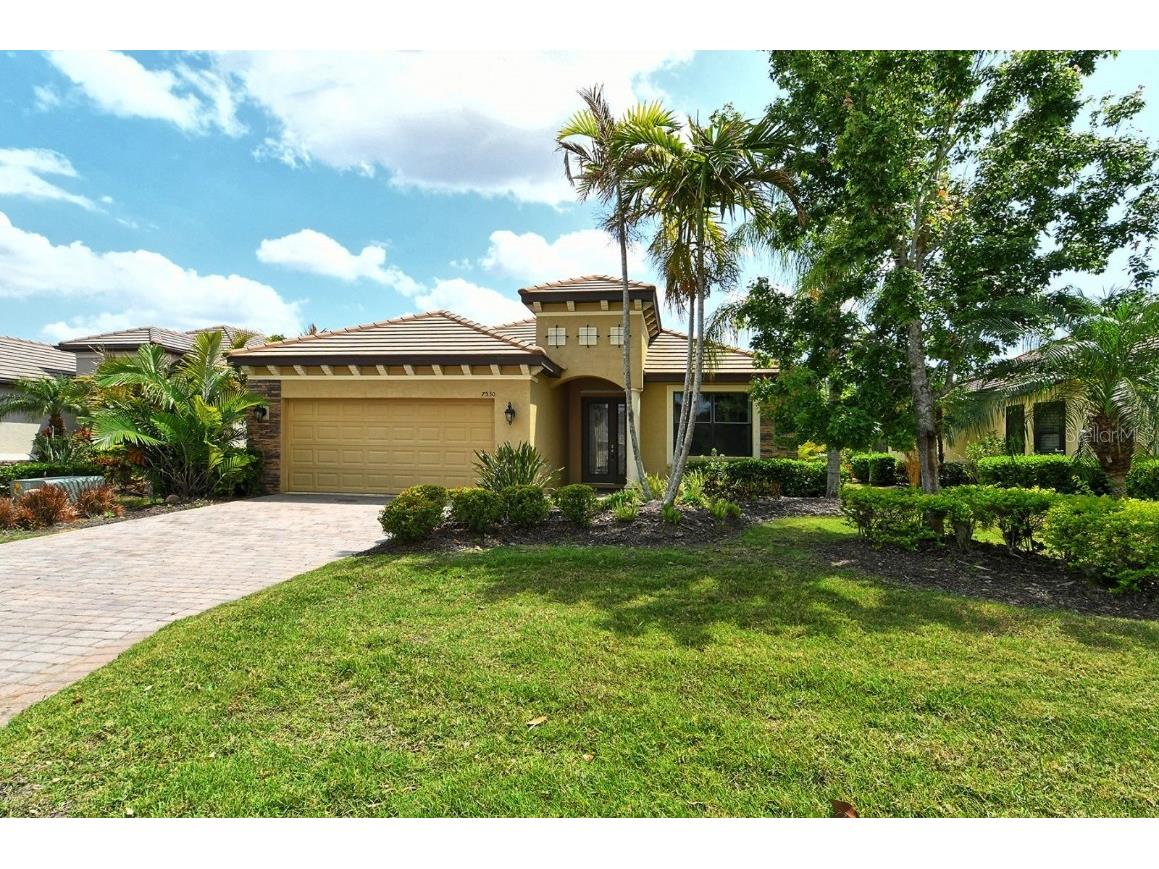 7530 Rio Bella Place University Park FL 34201 A4607503 image1