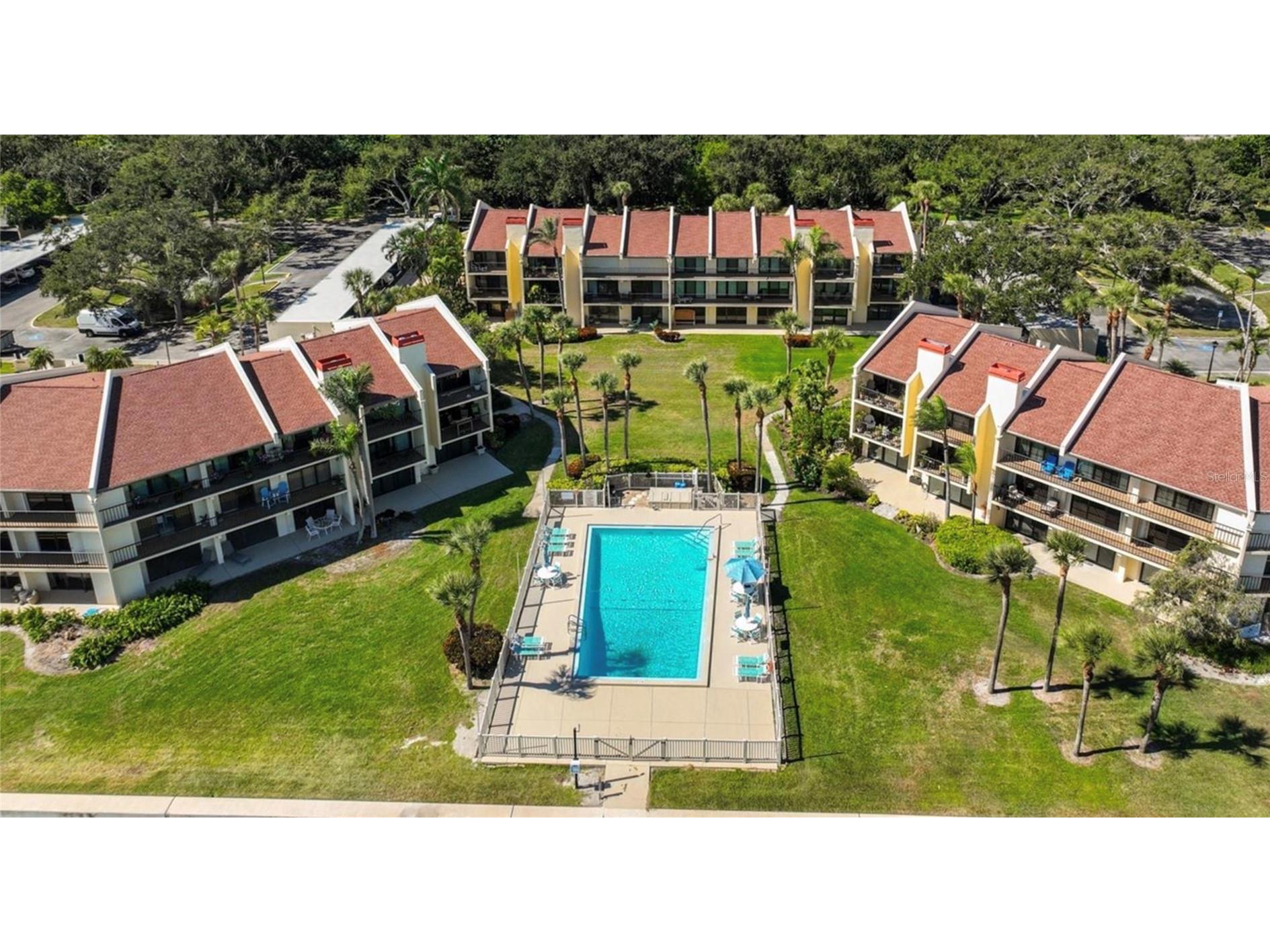 7530 Sunshine Skyway Lane S #P7 Saint Petersburg FL 33711 TB8518137 image28