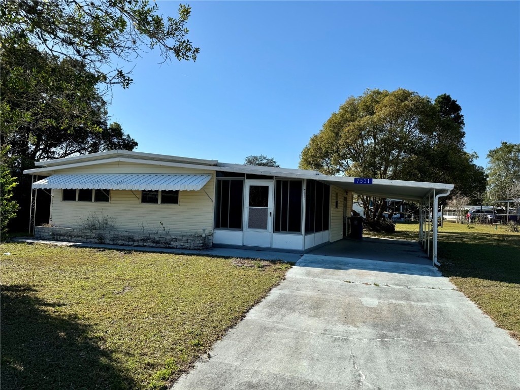 7531 Western Circle Drive Brooksville FL 34613 W7862347 image1