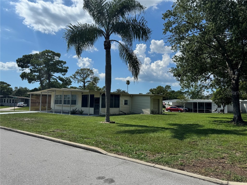 7532 Country Club Drive Brooksville FL 34613 W7877711 image1