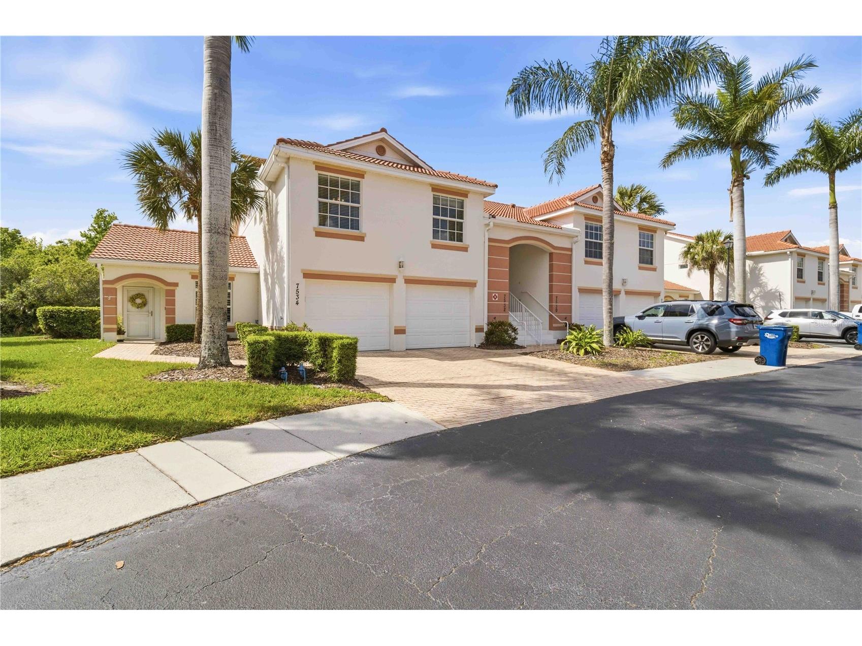 7532 Marsh Orchid Circle #201 Bradenton FL 34203 A4688783 image1