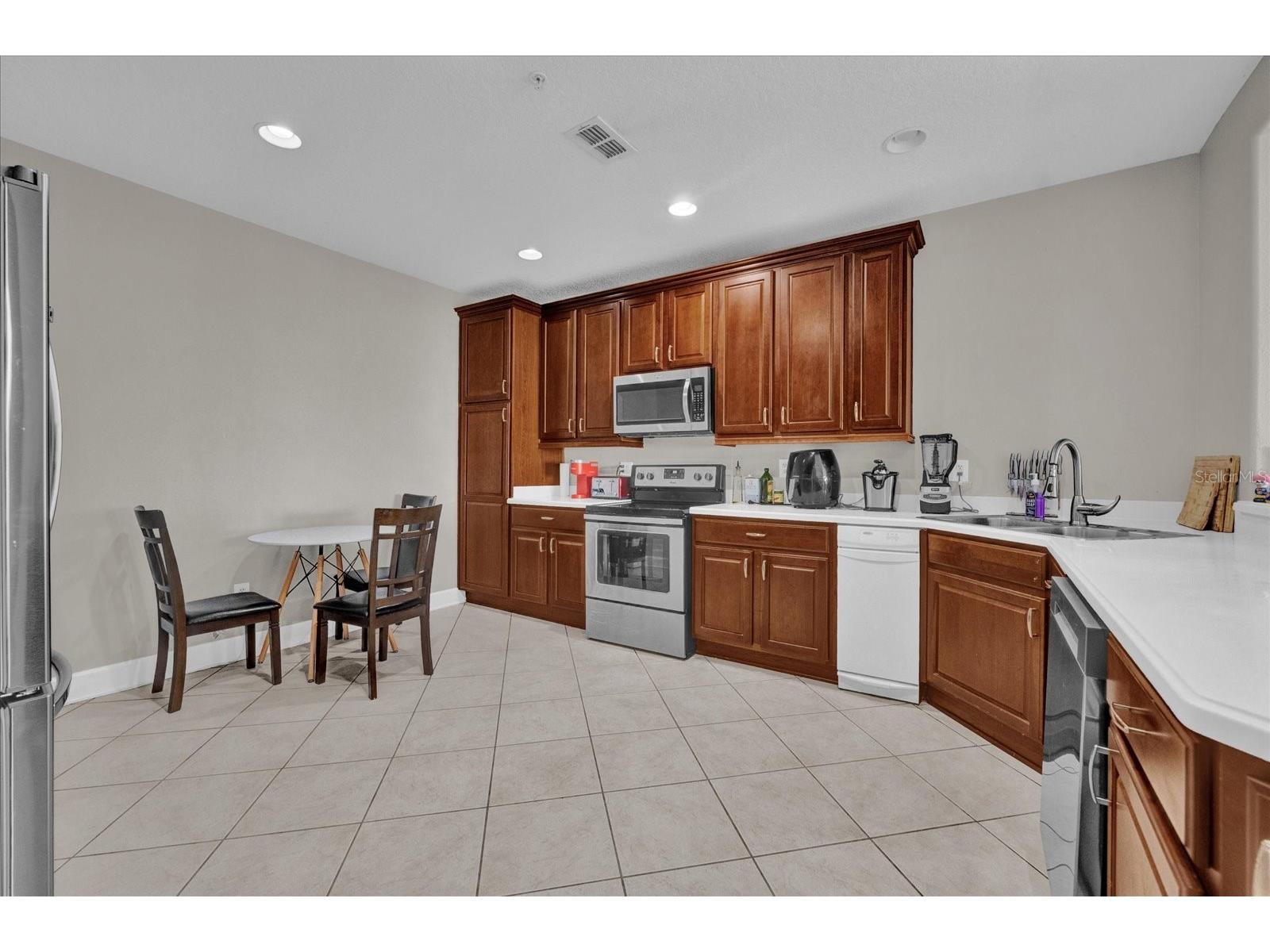 7532 Toscana Boulevard #531 Orlando FL 32819 - DR. PHILLIPS SAND LAKE O6381903 image15