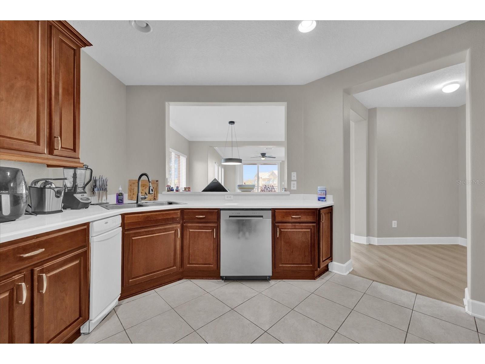 7532 Toscana Boulevard #531 Orlando FL 32819 - DR. PHILLIPS SAND LAKE O6381903 image17