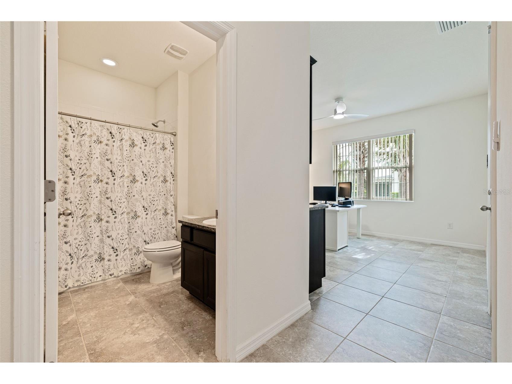 7533 Lantern Park Avenue Apollo Beach FL 33572 TB8519305 image22