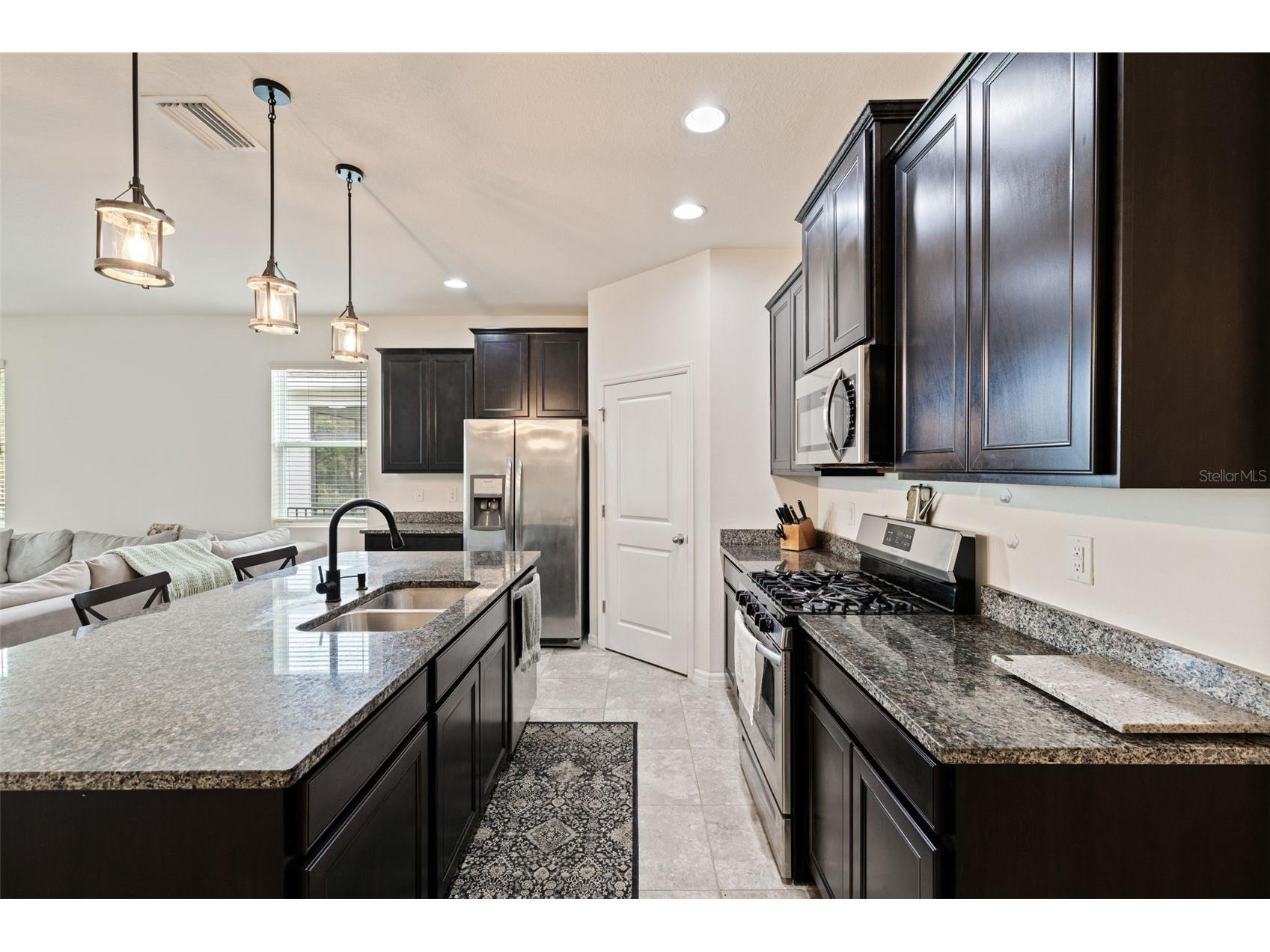 7533 Lantern Park Avenue Apollo Beach FL 33572 TB8519305 image3