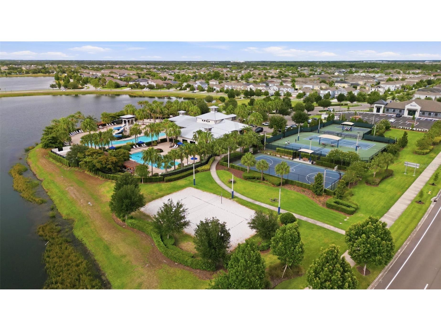 7533 Lantern Park Avenue Apollo Beach FL 33572 TB8519305 image38