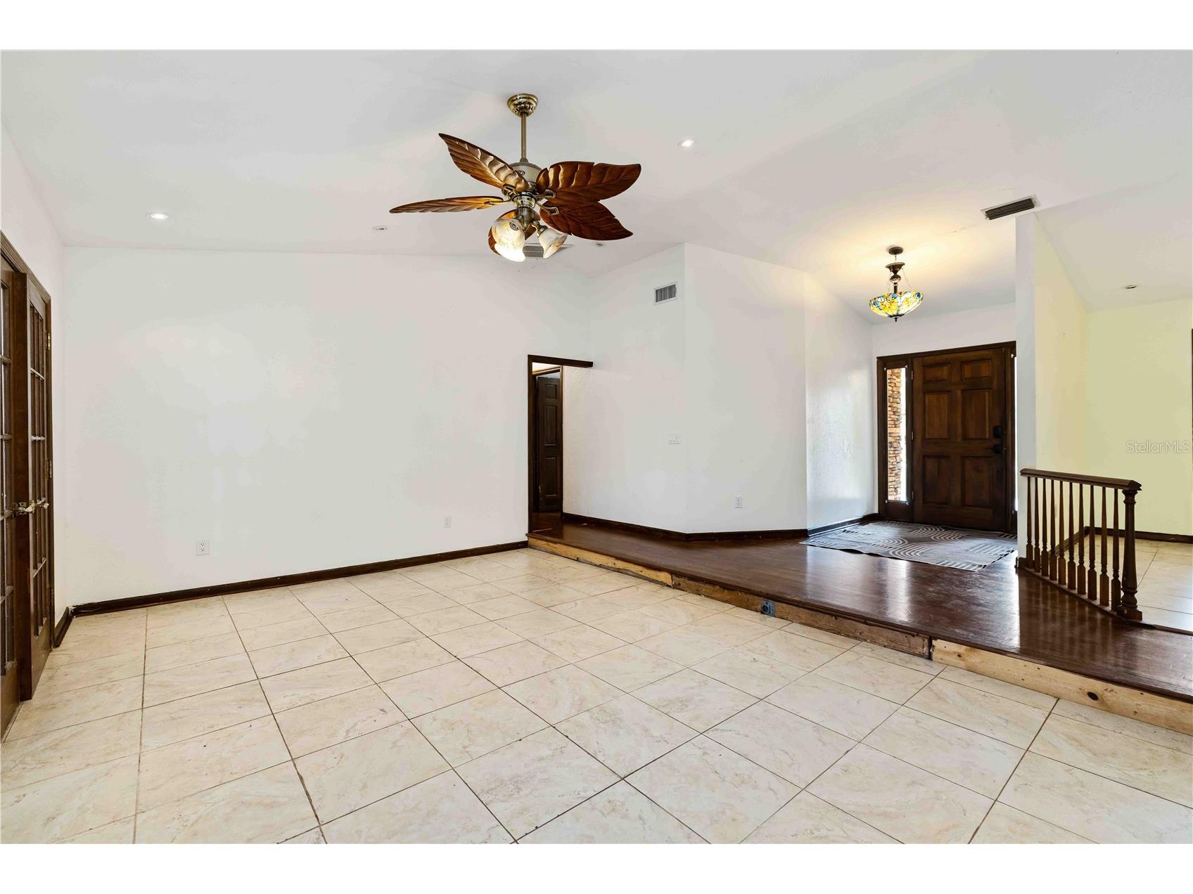 7535 Castle Drive Sarasota FL 34240 A4689424 image27