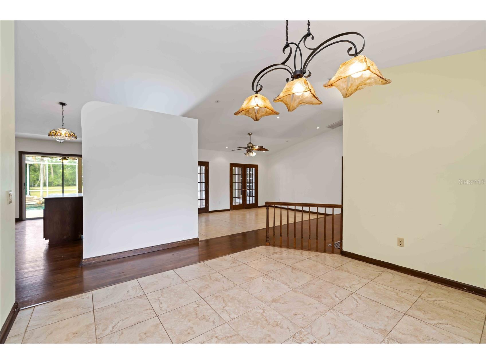 7535 Castle Drive Sarasota FL 34240 A4689424 image29