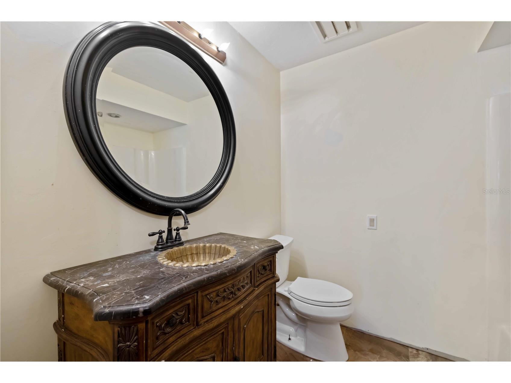 7535 Castle Drive Sarasota FL 34240 A4689424 image37