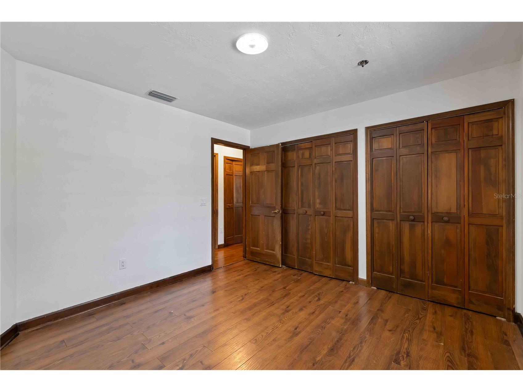 7535 Castle Drive Sarasota FL 34240 A4689424 image38