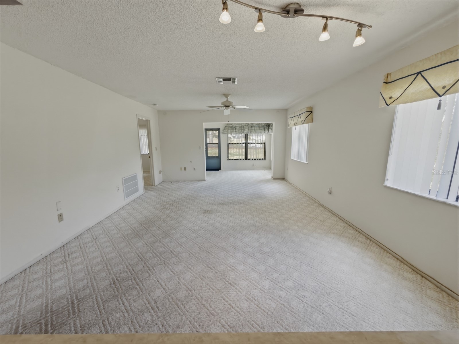 7535 Greystone Drive Hudson FL 34667 W7883613 image11
