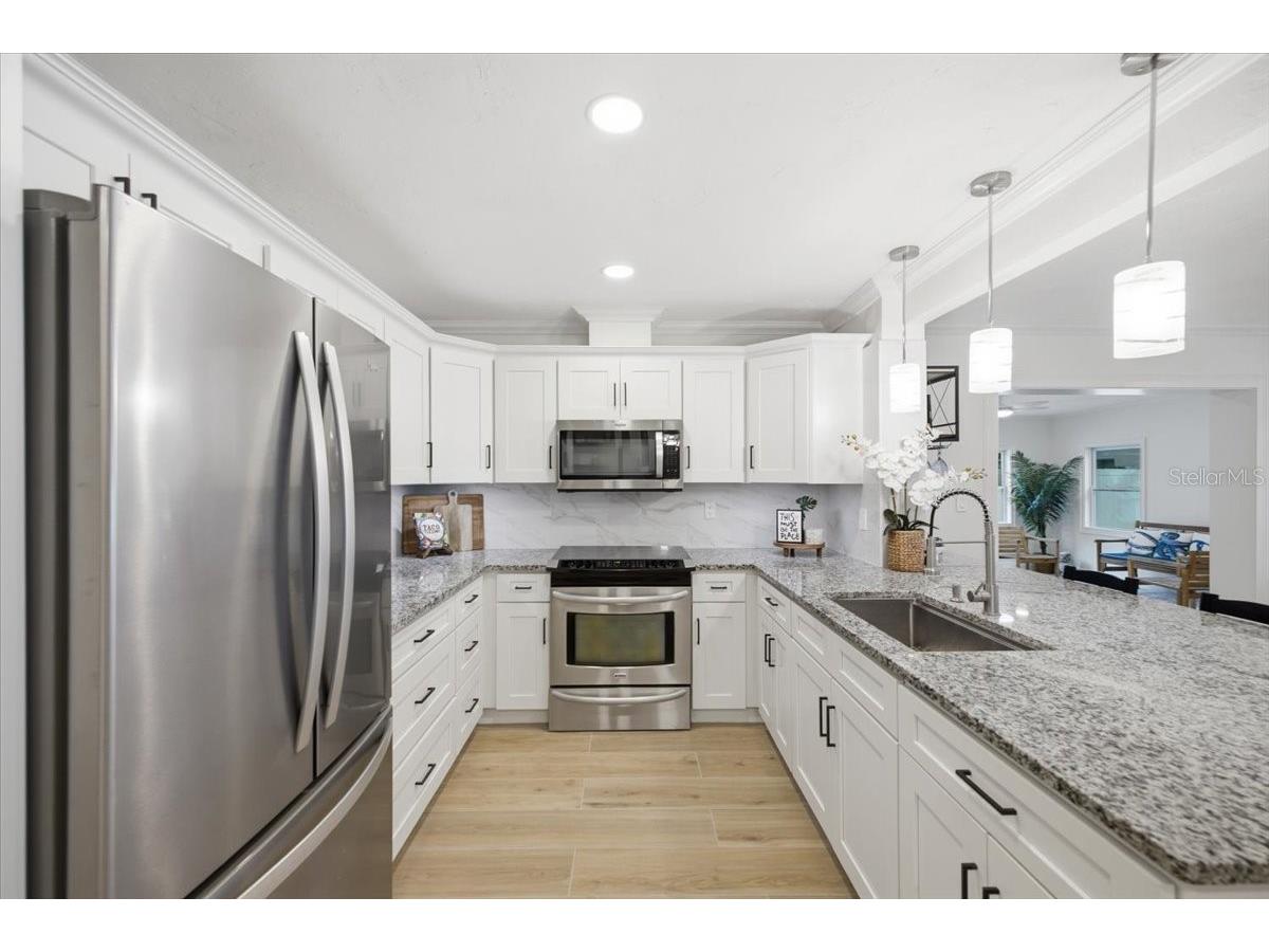 7536 18th Way N Saint Petersburg FL 33702 TB8521738 image12