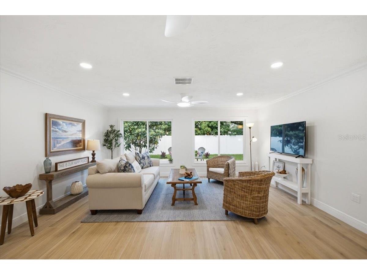 7536 18th Way N Saint Petersburg FL 33702 TB8521738 image20