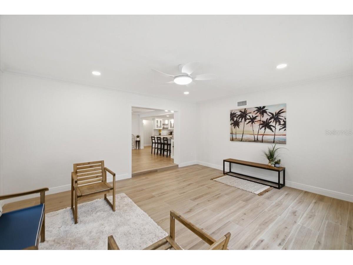 7536 18th Way N Saint Petersburg FL 33702 TB8521738 image25