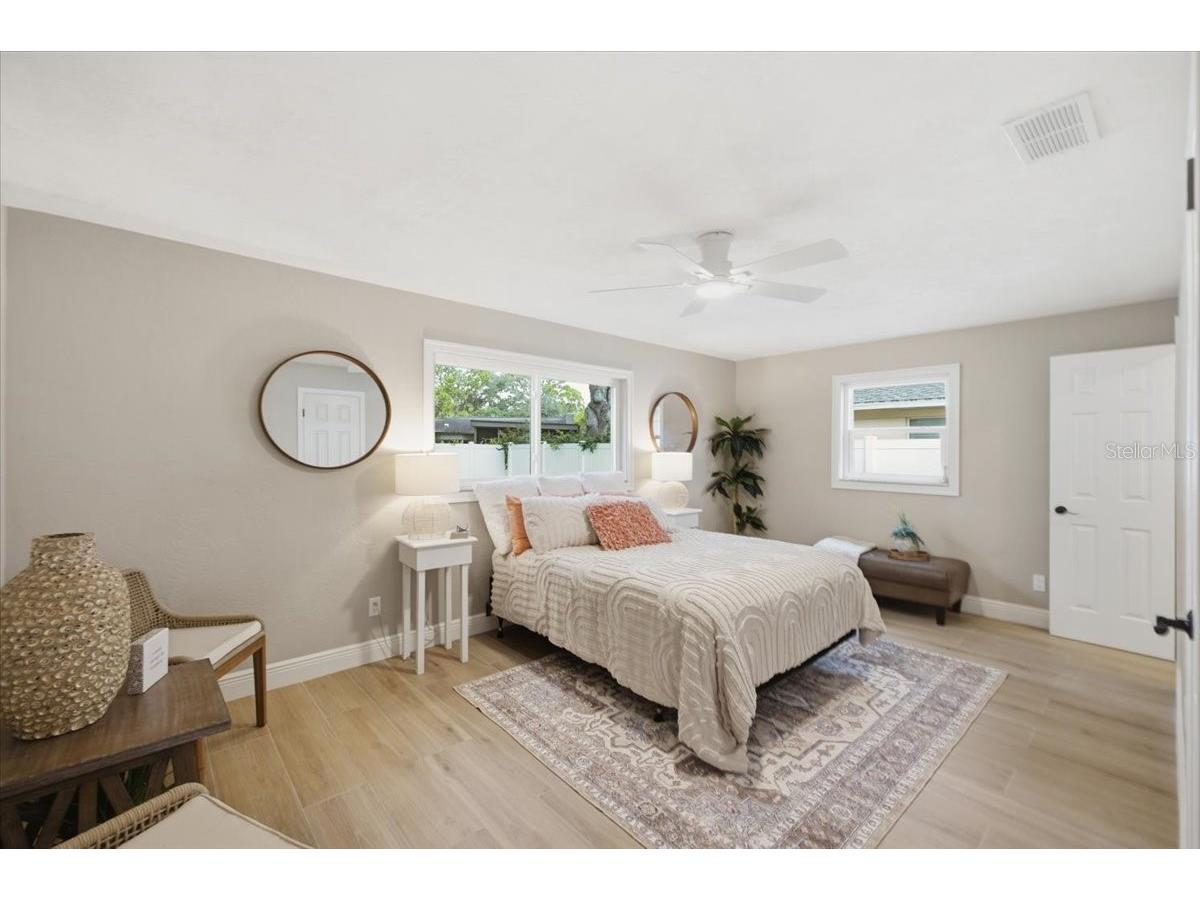 7536 18th Way N Saint Petersburg FL 33702 TB8521738 image26