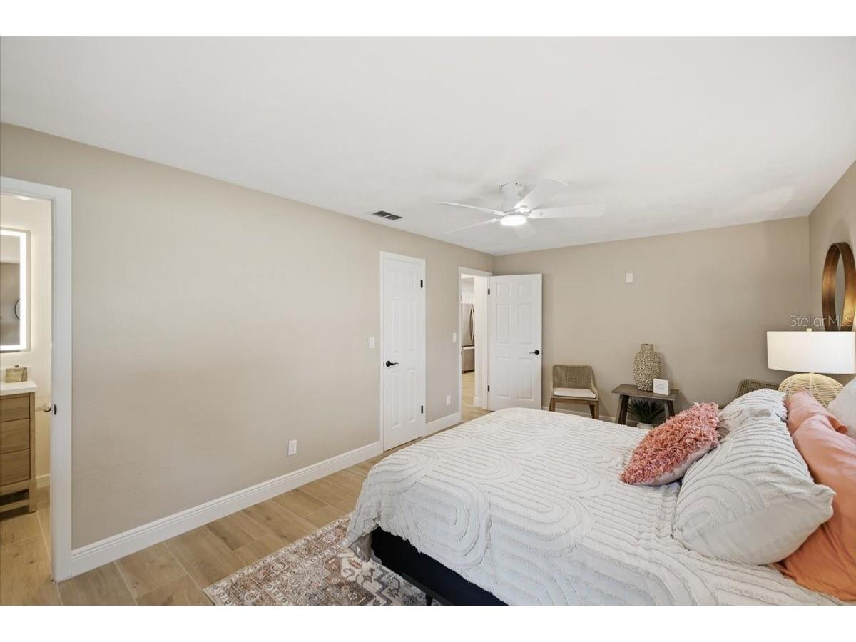 7536 18th Way N Saint Petersburg FL 33702 TB8521738 image29