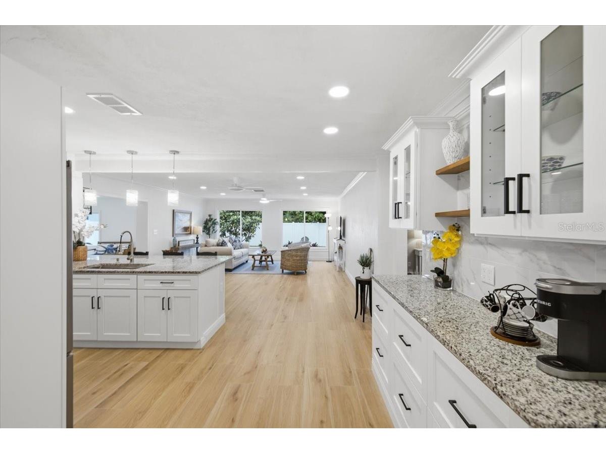 7536 18th Way N Saint Petersburg FL 33702 TB8521738 image7