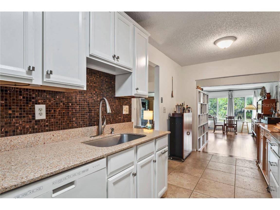 7536 Heather Walk Drive Weeki Wachee FL 34613 W7879817 image15