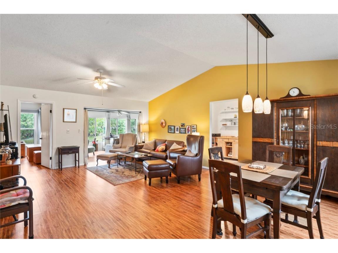 7536 Heather Walk Drive Weeki Wachee FL 34613 W7879817 image7