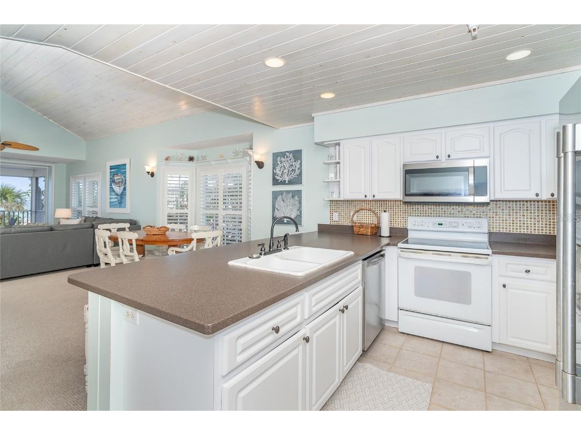 7536 Palm Island Drive S #1522 Placida FL 33946 D6141729 image11