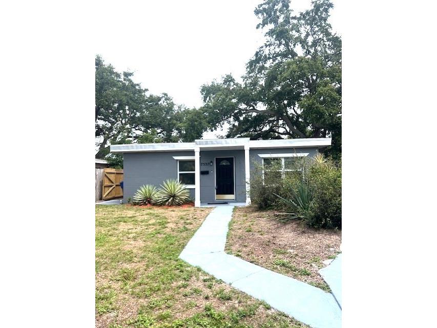 7537 36th Avenue N Saint Petersburg FL 33710 T3448713 image1